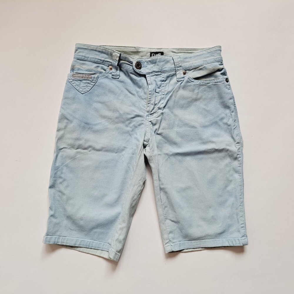 D&G Women's Light Blue Denim Shorts Size 26